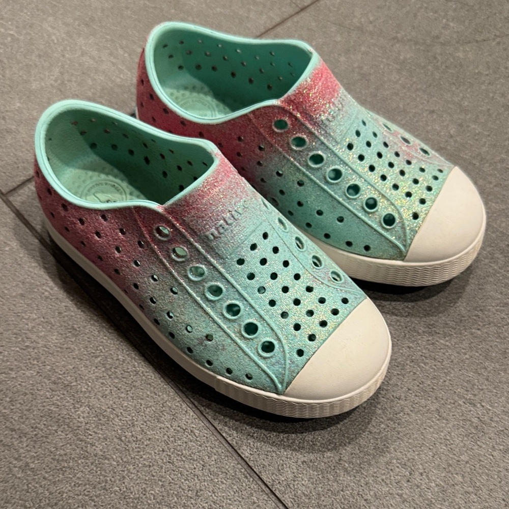 Native Kids Gradient Slip-On Sneakers - Pink and Teal